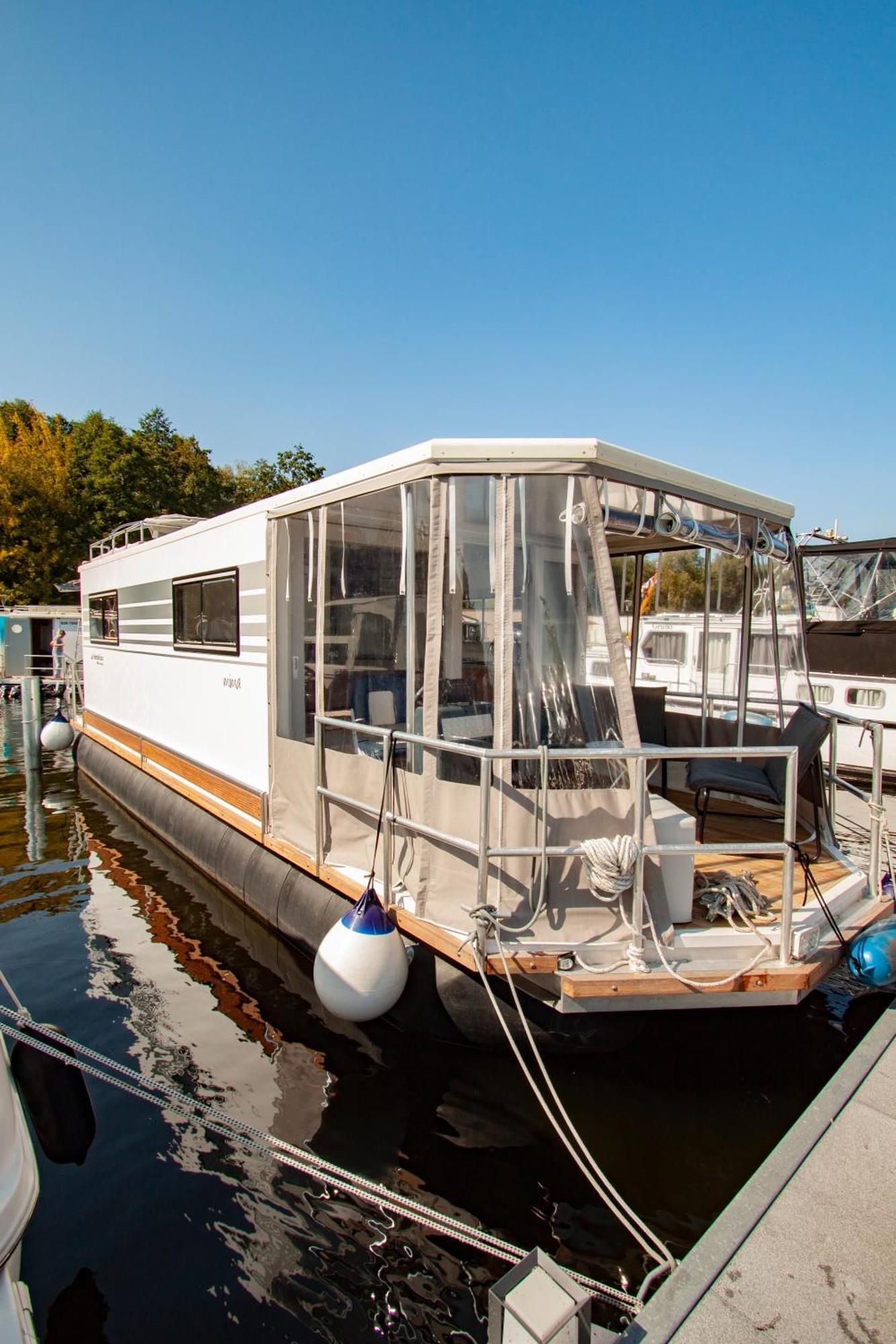 Hotel Hausboot Hennigsdorf Esterno foto